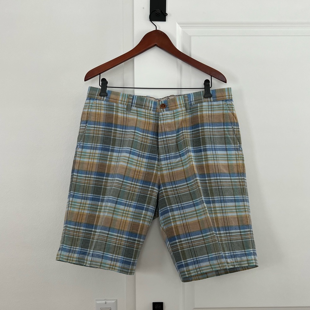 Tommy Bahama Shorts